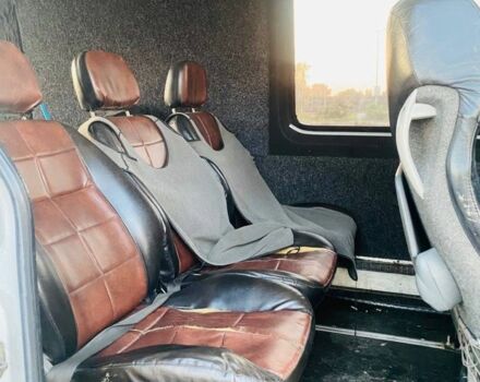 Белый Мерседес Sprinter, объемом двигателя 2.1 л и пробегом 500 тыс. км за 9500 $, фото 12 на Automoto.ua