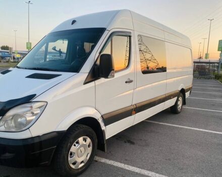 Белый Мерседес Sprinter, объемом двигателя 2.1 л и пробегом 500 тыс. км за 9500 $, фото 2 на Automoto.ua