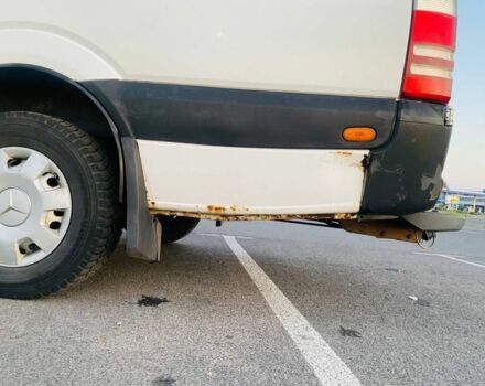 Белый Мерседес Sprinter, объемом двигателя 2.1 л и пробегом 500 тыс. км за 9500 $, фото 22 на Automoto.ua