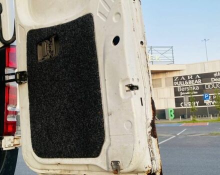 Белый Мерседес Sprinter, объемом двигателя 2.1 л и пробегом 500 тыс. км за 9500 $, фото 17 на Automoto.ua