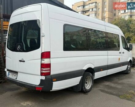 Мерседес Sprinter 2009 в Киеве на Automoto.ua Белый Мерседес Sprinter, объемом двигателя 2.14 л и пробегом 277 тыс. км за 28000 $, фото 3 на Automoto.ua