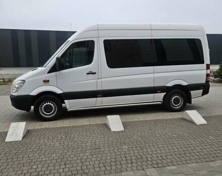 Белый Мерседес Sprinter, объемом двигателя 2.15 л и пробегом 238 тыс. км за 18000 $, фото 17 на Automoto.ua