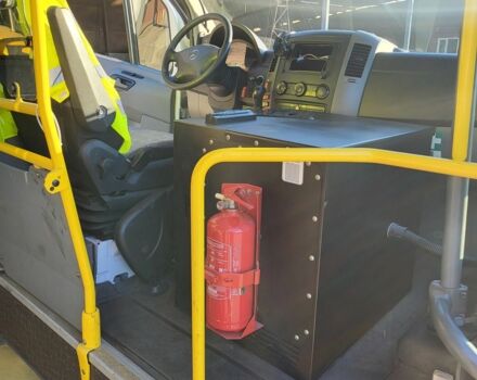 Білий Мерседес Sprinter, об'ємом двигуна 0 л та пробігом 700 тис. км за 30927 $, фото 10 на Automoto.ua