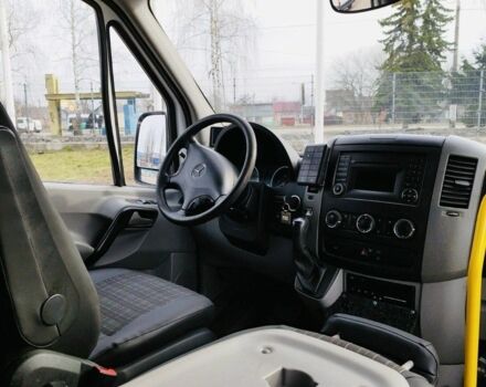 Белый Мерседес Sprinter, объемом двигателя 3 л и пробегом 226 тыс. км за 37000 $, фото 7 на Automoto.ua
