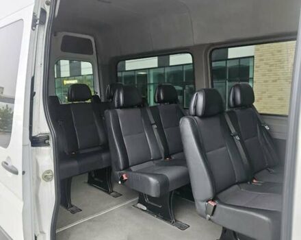Белый Мерседес Sprinter, объемом двигателя 2.15 л и пробегом 238 тыс. км за 18000 $, фото 2 на Automoto.ua