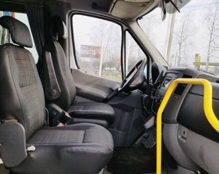 Белый Мерседес Sprinter, объемом двигателя 3 л и пробегом 226 тыс. км за 37000 $, фото 6 на Automoto.ua