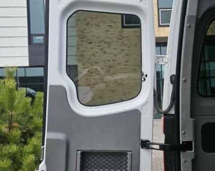 Белый Мерседес Sprinter, объемом двигателя 2.15 л и пробегом 238 тыс. км за 18000 $, фото 15 на Automoto.ua