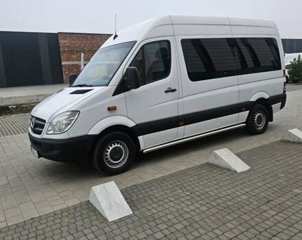 Белый Мерседес Sprinter, объемом двигателя 2.15 л и пробегом 238 тыс. км за 18000 $, фото 5 на Automoto.ua
