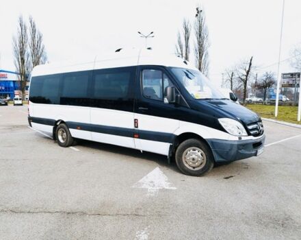 Белый Мерседес Sprinter, объемом двигателя 3 л и пробегом 226 тыс. км за 37000 $, фото 1 на Automoto.ua