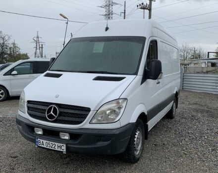 Белый Мерседес Sprinter, объемом двигателя 0.22 л и пробегом 466 тыс. км за 11000 $, фото 2 на Automoto.ua