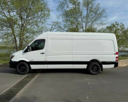 Белый Мерседес Sprinter, объемом двигателя 3 л и пробегом 158 тыс. км за 11000 $, фото 3 на Automoto.ua