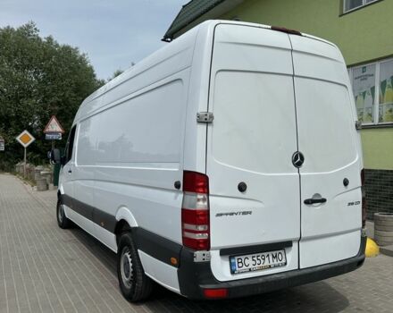 Белый Мерседес Sprinter, объемом двигателя 2.1 л и пробегом 450 тыс. км за 13700 $, фото 5 на Automoto.ua