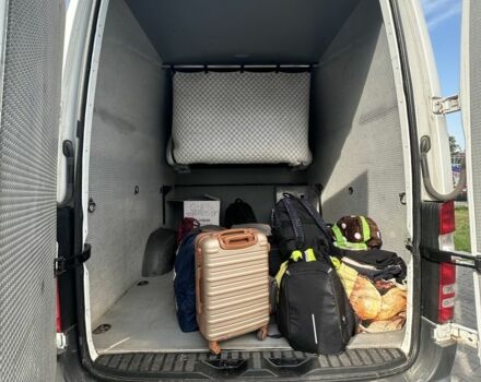 Белый Мерседес Sprinter, объемом двигателя 3 л и пробегом 745 тыс. км за 26000 $, фото 13 на Automoto.ua