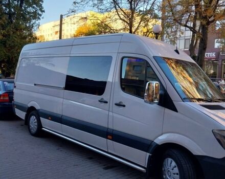 Белый Мерседес Sprinter, объемом двигателя 2.1 л и пробегом 230 тыс. км за 29000 $, фото 1 на Automoto.ua
