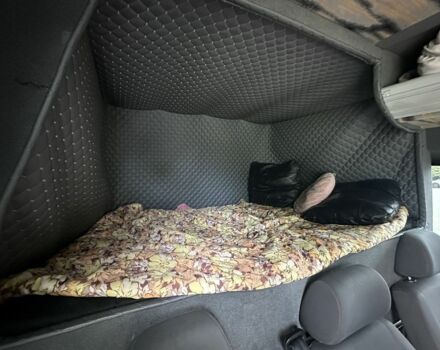Белый Мерседес Sprinter, объемом двигателя 3 л и пробегом 745 тыс. км за 26000 $, фото 18 на Automoto.ua