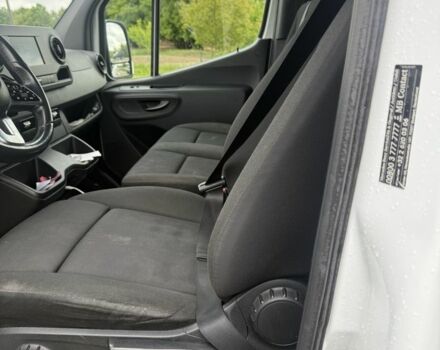 Белый Мерседес Sprinter, объемом двигателя 2.1 л и пробегом 481 тыс. км за 26000 $, фото 7 на Automoto.ua