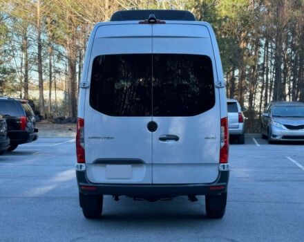 Белый Мерседес Sprinter, объемом двигателя 2 л и пробегом 74 тыс. км за 17000 $, фото 4 на Automoto.ua