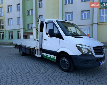 Белый Мерседес Sprinter, объемом двигателя 2.99 л и пробегом 426 тыс. км за 25800 $, фото 3 на Automoto.ua