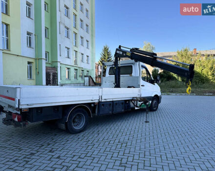 Белый Мерседес Sprinter, объемом двигателя 2.99 л и пробегом 426 тыс. км за 25800 $, фото 1 на Automoto.ua