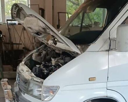 Білий Мерседес Sprinter, об'ємом двигуна 2.3 л та пробігом 541 тис. км за 5000 $, фото 1 на Automoto.ua