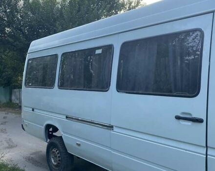 Белый Мерседес Sprinter, объемом двигателя 2.9 л и пробегом 475 тыс. км за 4300 $, фото 2 на Automoto.ua