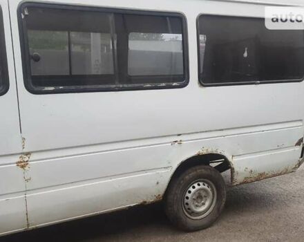 Білий Мерседес Sprinter, об'ємом двигуна 2.3 л та пробігом 299 тис. км за 2800 $, фото 3 на Automoto.ua