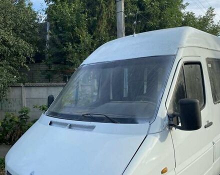 Белый Мерседес Sprinter, объемом двигателя 2.9 л и пробегом 475 тыс. км за 4300 $, фото 1 на Automoto.ua