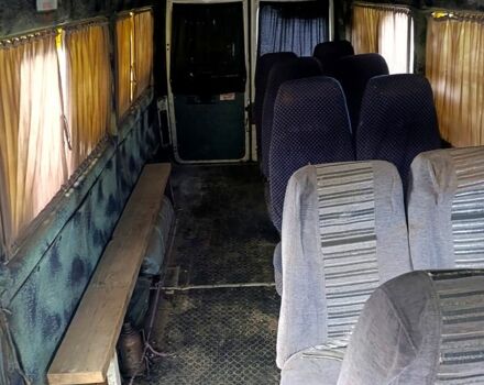 Білий Мерседес Sprinter, об'ємом двигуна 2.9 л та пробігом 0 тис. км за 4000 $, фото 9 на Automoto.ua