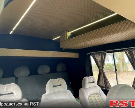 Белый Мерседес Sprinter, объемом двигателя 2.9 л и пробегом 425 тыс. км за 7000 $, фото 10 на Automoto.ua