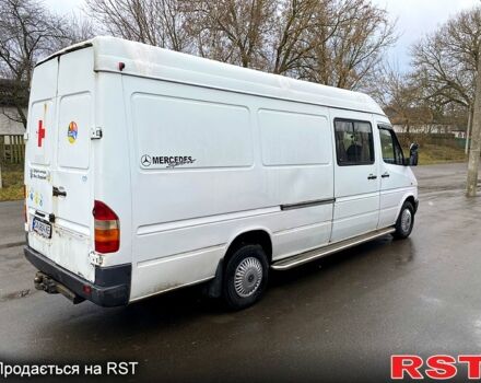 Белый Мерседес Sprinter, объемом двигателя 2.9 л и пробегом 425 тыс. км за 7000 $, фото 5 на Automoto.ua