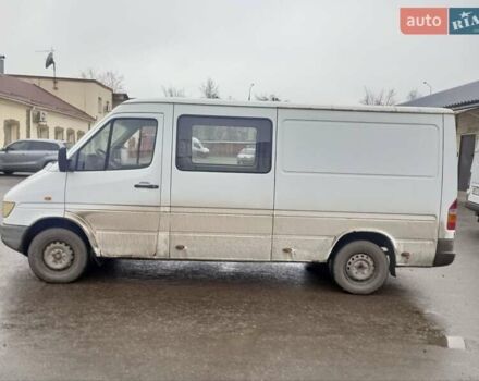 Белый Мерседес Sprinter, объемом двигателя 2.9 л и пробегом 325 тыс. км за 4600 $, фото 7 на Automoto.ua