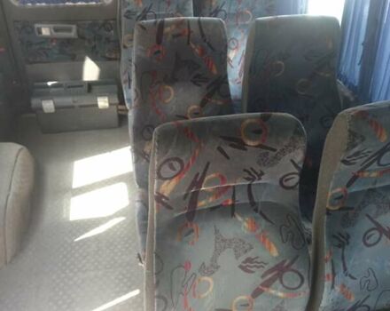 Білий Мерседес Sprinter, об'ємом двигуна 2.3 л та пробігом 182 тис. км за 1700 $, фото 2 на Automoto.ua