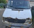 Білий Мерседес Sprinter, об'ємом двигуна 2.3 л та пробігом 182 тис. км за 1700 $, фото 1 на Automoto.ua