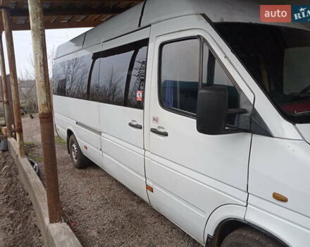 Белый Мерседес Sprinter, объемом двигателя 2.9 л и пробегом 80 тыс. км за 7500 $, фото 4 на Automoto.ua