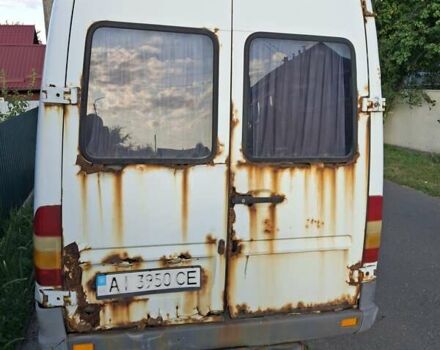 Білий Мерседес Sprinter, об'ємом двигуна 2.3 л та пробігом 182 тис. км за 1700 $, фото 1 на Automoto.ua