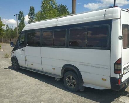 Белый Мерседес Sprinter, объемом двигателя 2.9 л и пробегом 350 тыс. км за 6000 $, фото 4 на Automoto.ua