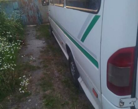 Белый Мерседес Sprinter, объемом двигателя 2.9 л и пробегом 600 тыс. км за 9000 $, фото 2 на Automoto.ua