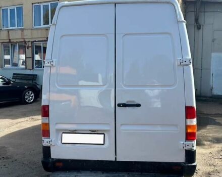 Белый Мерседес Sprinter, объемом двигателя 2.9 л и пробегом 211 тыс. км за 6600 $, фото 4 на Automoto.ua