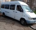 Білий Мерседес Sprinter, об'ємом двигуна 2.3 л та пробігом 450 тис. км за 4800 $, фото 1 на Automoto.ua