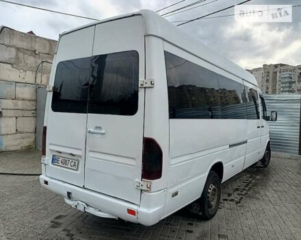 Белый Мерседес Sprinter, объемом двигателя 2.9 л и пробегом 570 тыс. км за 7000 $, фото 3 на Automoto.ua