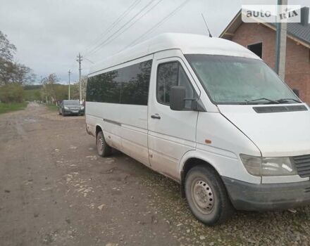 Белый Мерседес Sprinter, объемом двигателя 2.3 л и пробегом 1000 тыс. км за 5500 $, фото 1 на Automoto.ua
