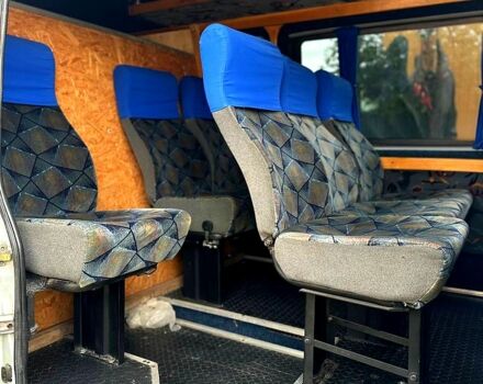 Белый Мерседес Sprinter, объемом двигателя 2.9 л и пробегом 650 тыс. км за 8500 $, фото 3 на Automoto.ua