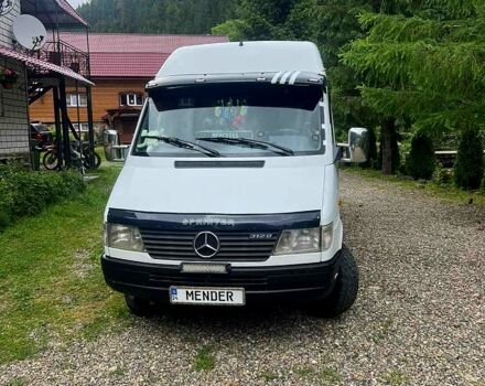 Білий Мерседес Sprinter, об'ємом двигуна 2.9 л та пробігом 300 тис. км за 10200 $, фото 2 на Automoto.ua