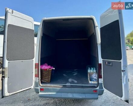 Белый Мерседес Sprinter, объемом двигателя 2.9 л и пробегом 400 тыс. км за 9500 $, фото 16 на Automoto.ua
