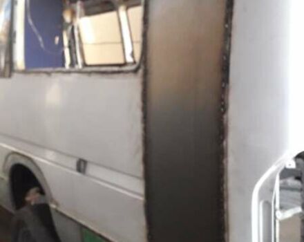 Белый Мерседес Sprinter, объемом двигателя 0 л и пробегом 700 тыс. км за 12000 $, фото 11 на Automoto.ua