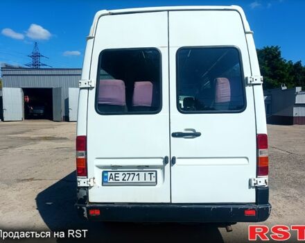 Белый Мерседес Sprinter, объемом двигателя 2.9 л и пробегом 100 тыс. км за 7199 $, фото 5 на Automoto.ua