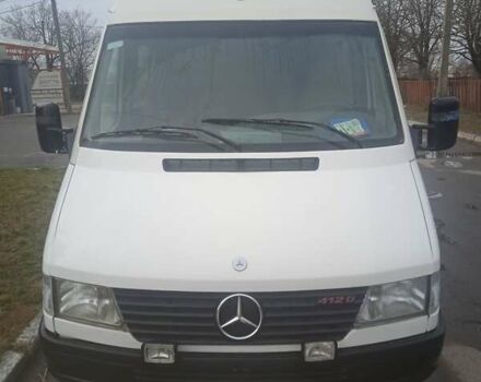 Белый Мерседес Sprinter, объемом двигателя 2.9 л и пробегом 100 тыс. км за 8500 $, фото 3 на Automoto.ua