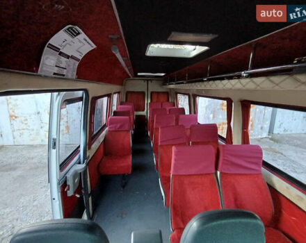 Белый Мерседес Sprinter, объемом двигателя 2.87 л и пробегом 120 тыс. км за 8500 $, фото 10 на Automoto.ua