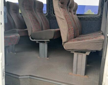 Белый Мерседес Sprinter, объемом двигателя 2.3 л и пробегом 230 тыс. км за 5500 $, фото 2 на Automoto.ua