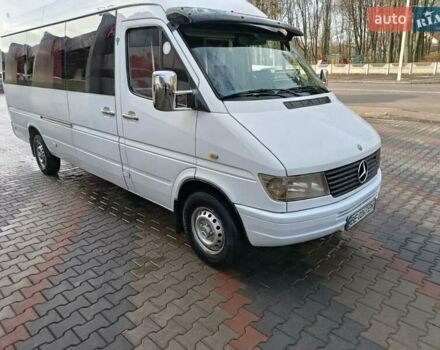 Білий Мерседес Sprinter, об'ємом двигуна 2.9 л та пробігом 530 тис. км за 9000 $, фото 1 на Automoto.ua